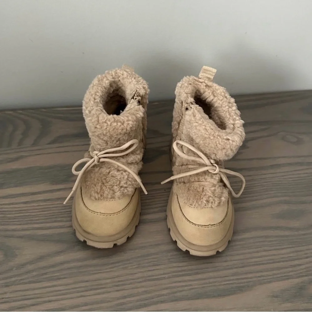 ZARA TODDLER GIRL FAUX FUR BOOTS